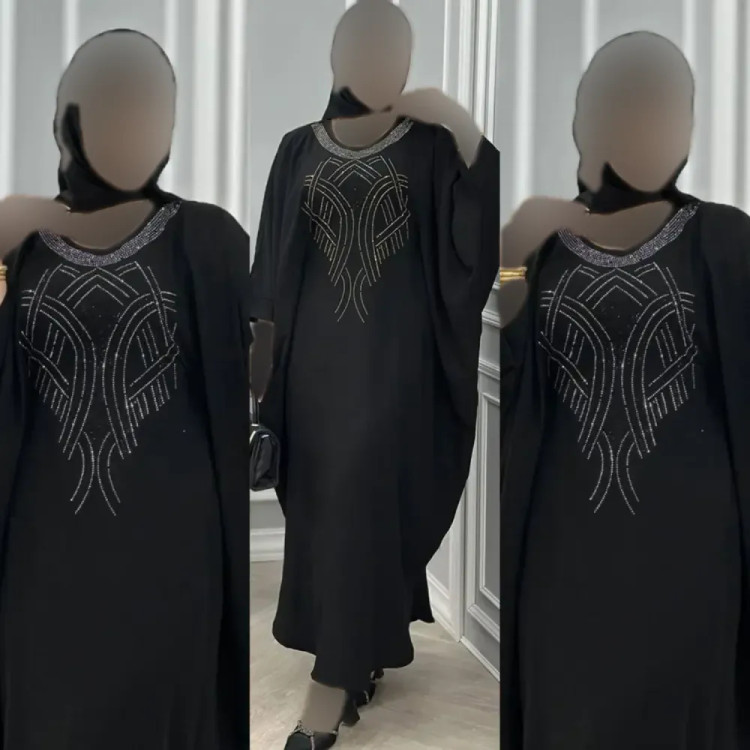 عبا بلند زنانه مدل نگین عنکبوتی جنس الیزه رنگ مشکی سایز فری 38 تا 50 قد 135