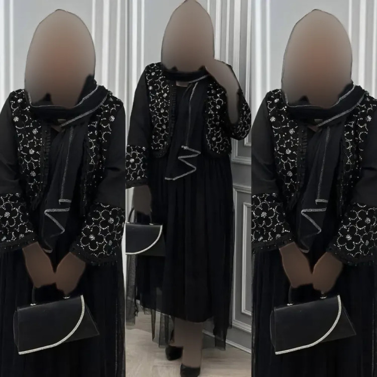 ست سه تیکه کت و دامن و شال مدل شهرزاد رنگ مشکی سایز فری 36 تا 46