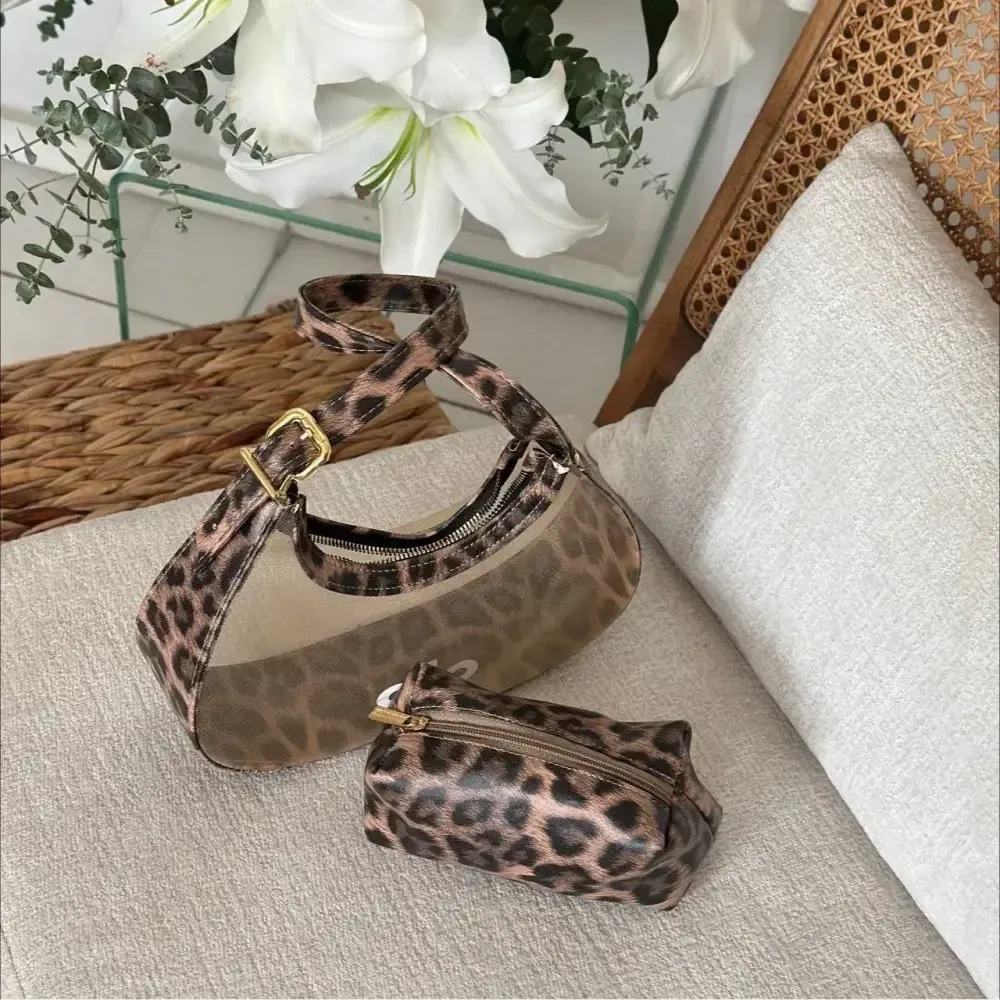 کیف زنانه پلنگی چرمی طرح توری سایز آزاد