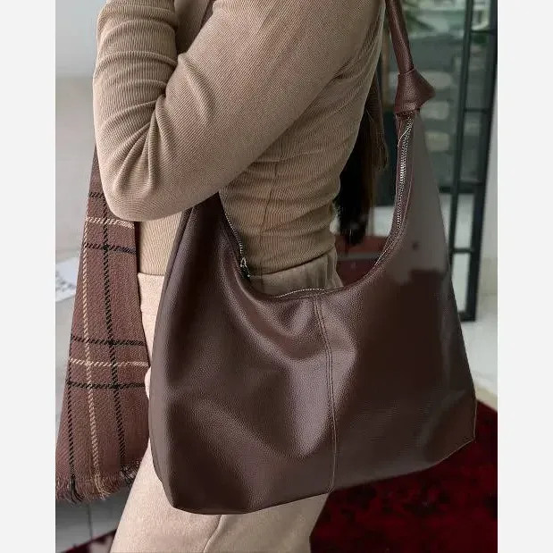 کیف چرمی بند گره ای زنانه مشکی موکا سایز آزاد جادار سبک