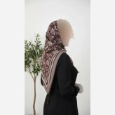 روسری پلیسه زنانه سایز 125 در 125 شاین دار منگوله دار طرح جوانه