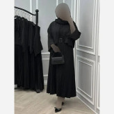 سه تیکه زنانه مدل فاریا سارافون بوگاتی و کت کرپ مازراتی رنگ مشکی فری سایز