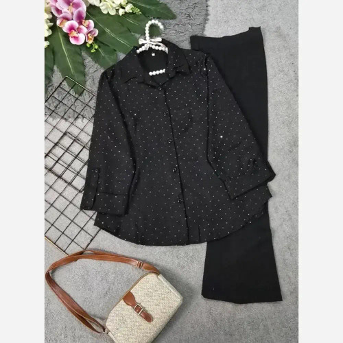 شومیز نگین دار مشکی جنس شانتون طرحدار فری سایز