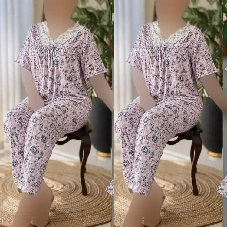 ست تیشرت و شلوار وارداتی گیاهی فری سایز رنگ میخک
