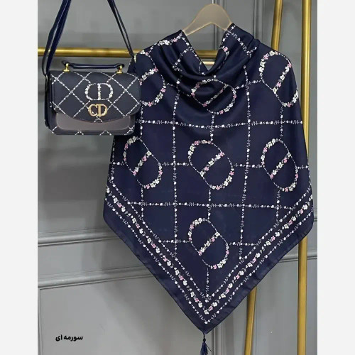 ست کیف و روسری مخمل و چرم صنعتی طرح دیور نخی منگوله دار سایز 130