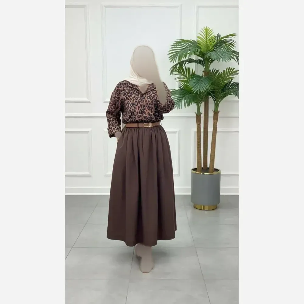ست شومیز و دامن زنانه جنس بوگاتی و لنینت فری سایز مجلسی