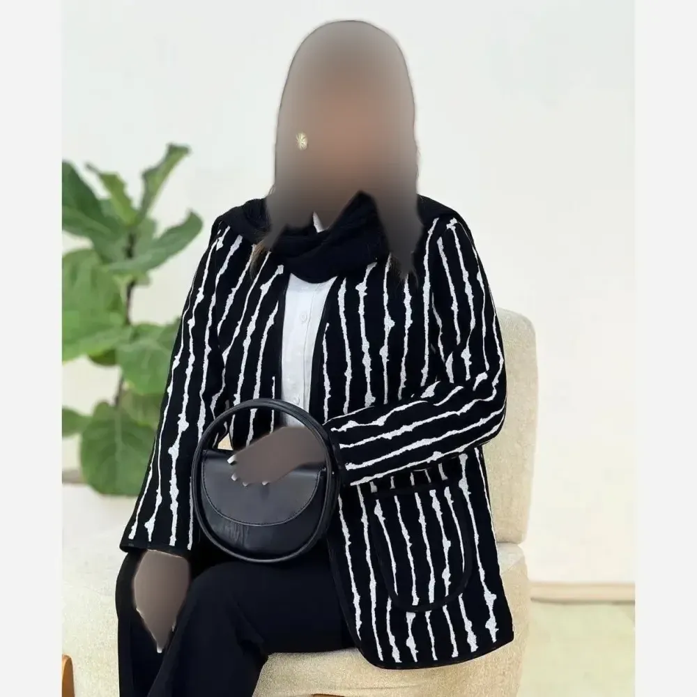 کت زنانه الیزا جنس تافته سوزن دوزی رنگ مشکی سایز فری سایز