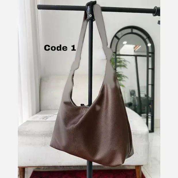 کیف چرم بند گره ای زنانه مشکی و موکا سایز 30*40 سانت سبک و جادار با کیفیت عالی