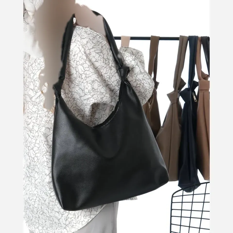 کیف بند گره ای چرم سبک و جادار رنگ مشکی و موکا