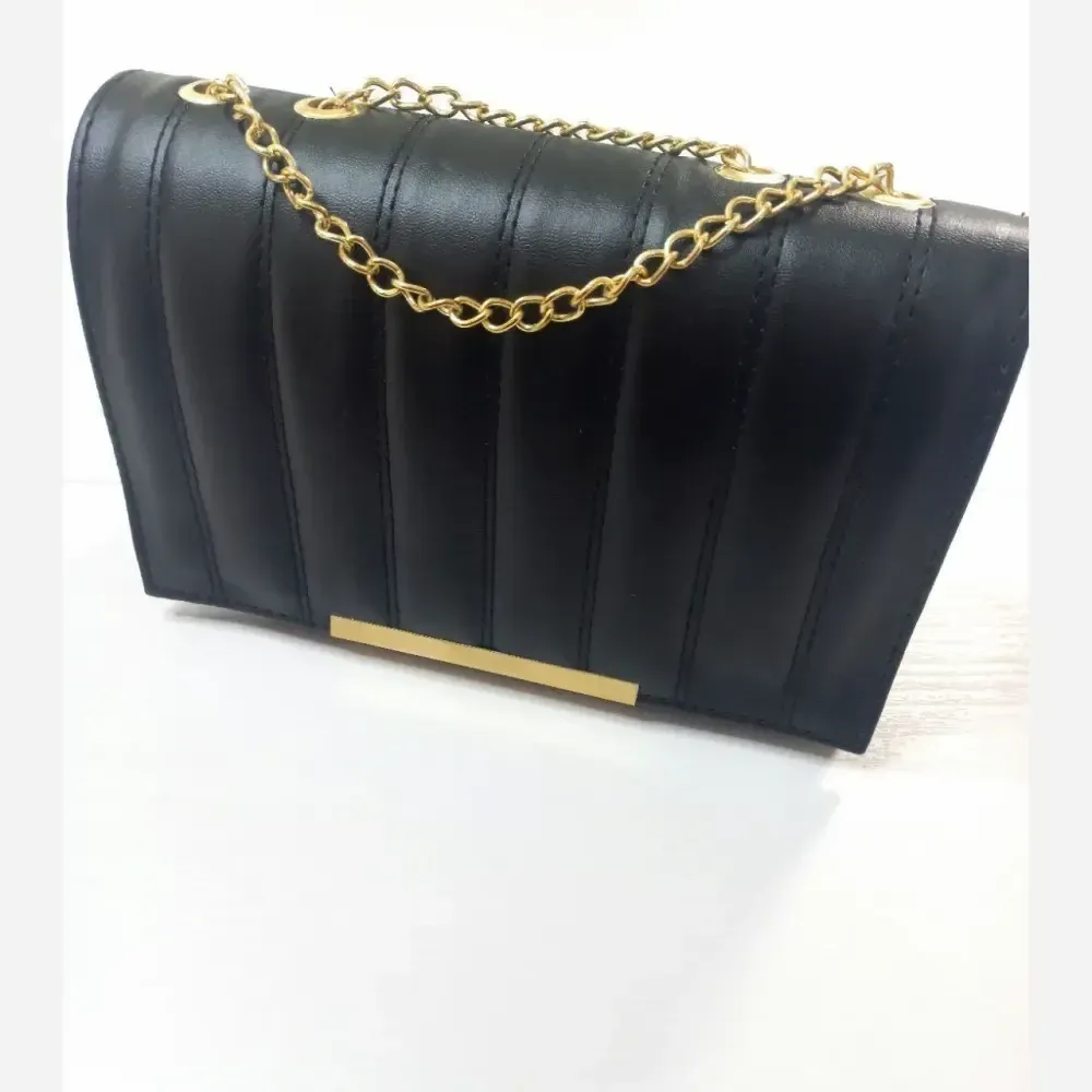 کیف لنسر چرم مشکی کیفیت اصلی اندازه 23 در 14 سانت
