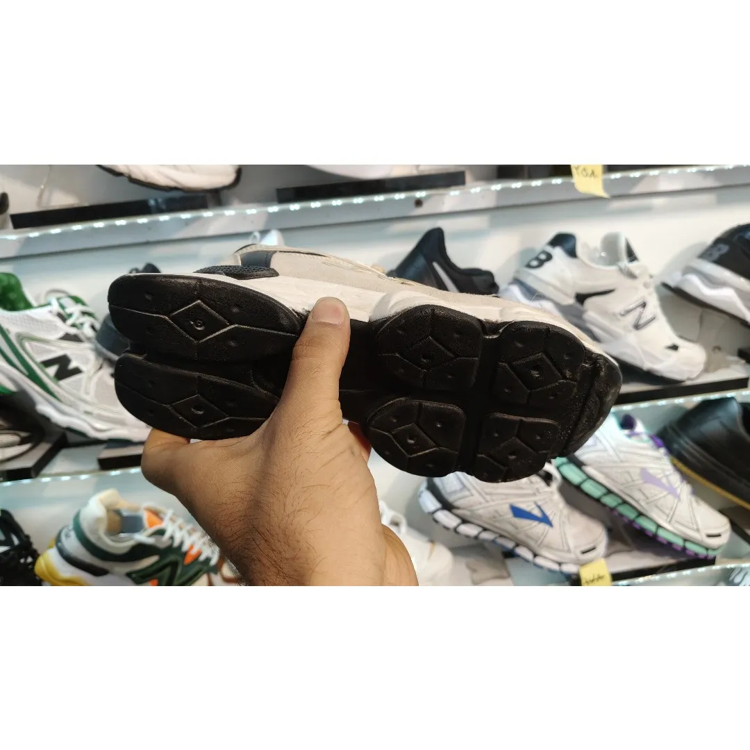 کفش اسپرت نیوبالانس کرم مشکی زنانه دخترانه پسرانه