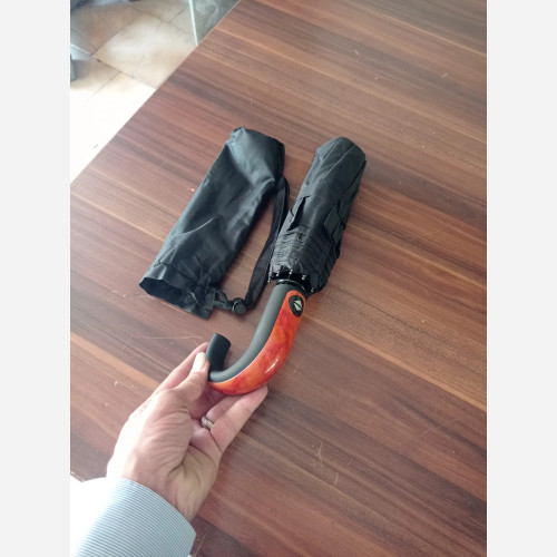 چتر تاشو اتوماتیک عصایی هشت فنره آب گریز با کاور مردانه و زنانه