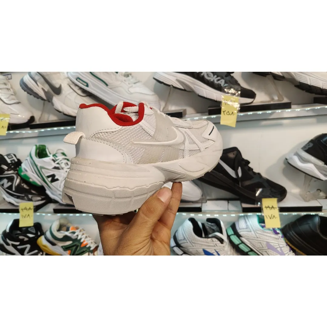 کفش اسپرت ویتوکی سفید قرمز پسرانه دخترانه زنانه