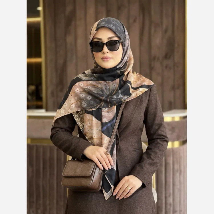 روسری نخ کاستوم طرح شهرزاد سیتو قواره بزرگ 140 سانتیمتر