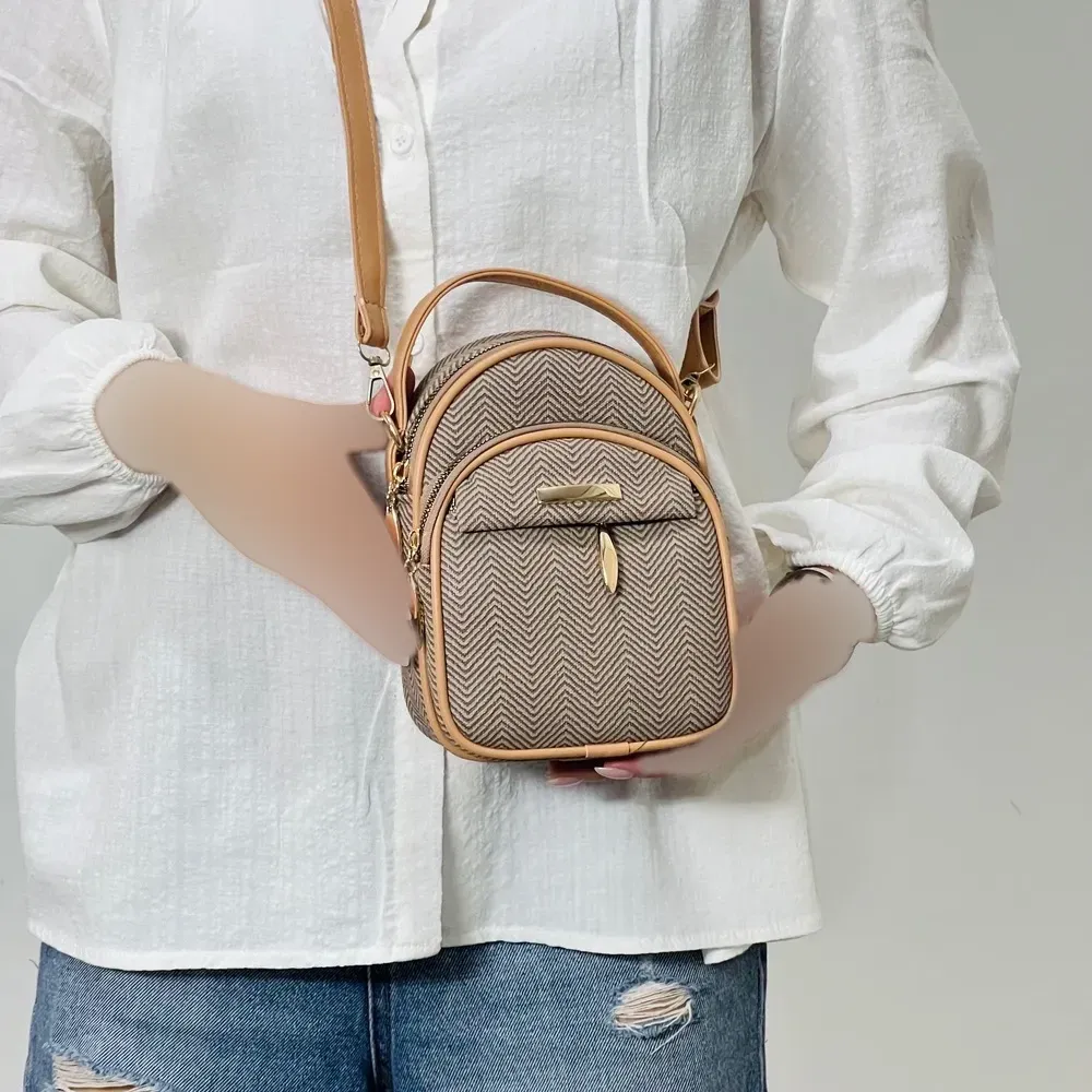 کیف ایستاده زنانه مدل 1141 بند دستی دوشی چرم شرانگ یراق ضد زنگ